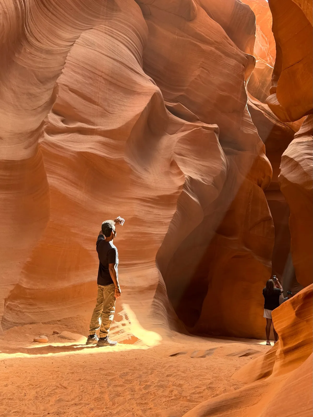 Sai inside a slot canyon